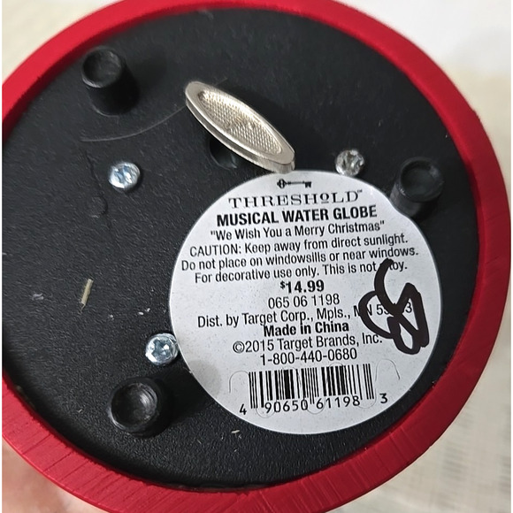 Threshold 2015 Snow Globe Gingerbread House "We Wish You a Merry Christmas" - Picture 5 of 8